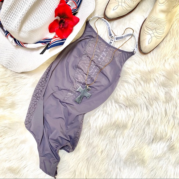 VICTORIA SECRET gorgeous body suit/swimming suit - Picture 4 of 10